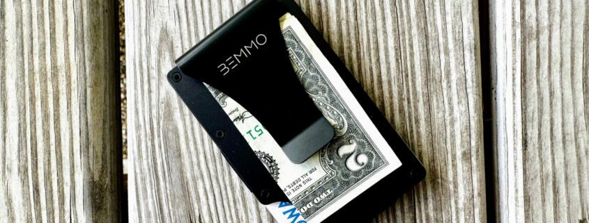 Bemmo Slim Minimalist Credit Card Wallet: A Game-Changer for Your Pocket