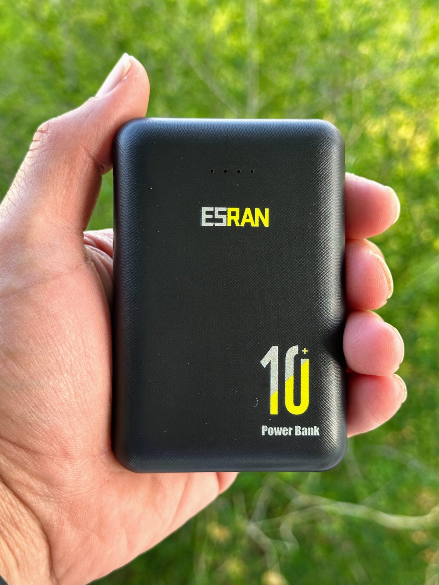 An image of the Esran ES-100 Power Bank