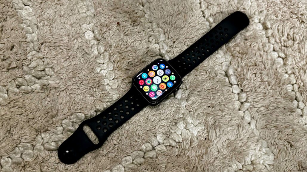 Feature image for the post. "Best Apple Watch Apps: 2023 Edition"