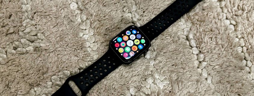 Feature image for the post. "Best Apple Watch Apps: 2023 Edition"