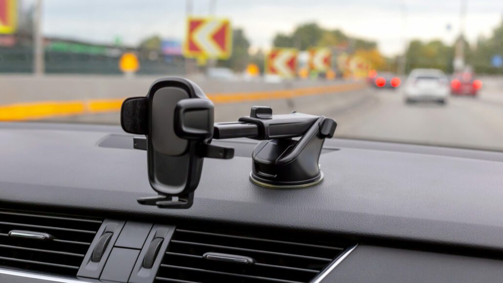 Featured Image for the post, "Best Smartphone Car Mounts: 2023 Edition".