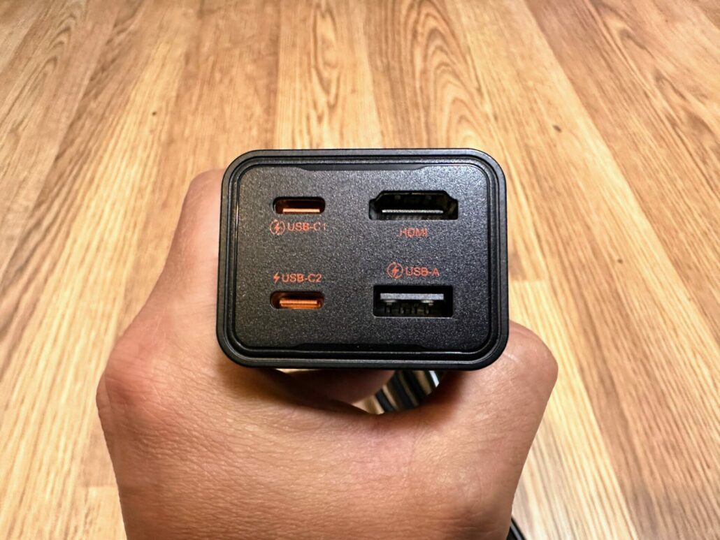 EBL 6-in-1 Desktop Charger Ports