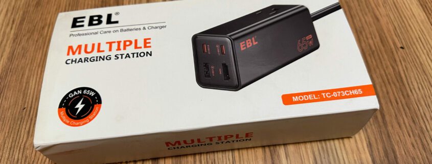 EBL 6-in-1 Desktop Charger