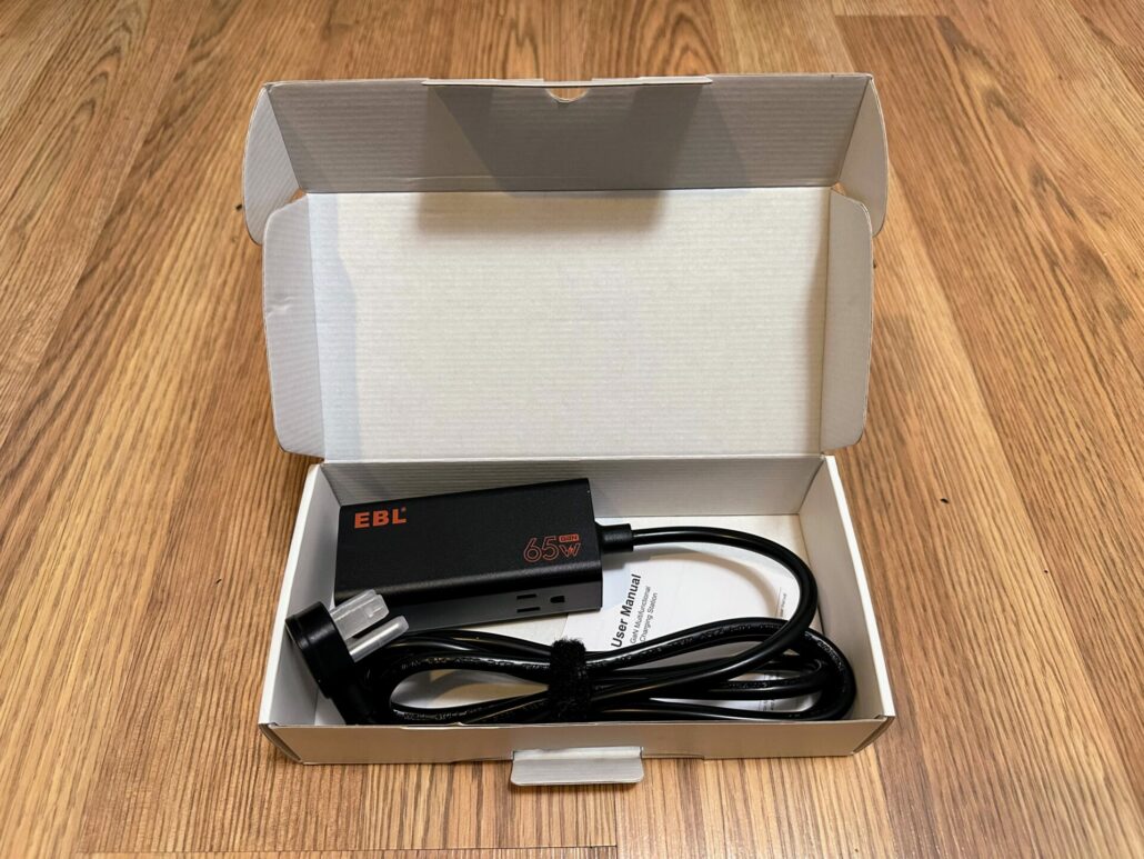 EBL 6-in-1 Desktop Charger Box Contents