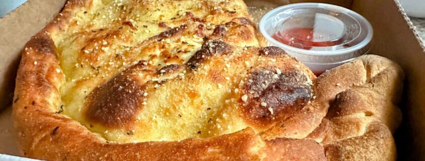 Jeff's Pizza Shop Review: Home to Iowa's Best Calzones?