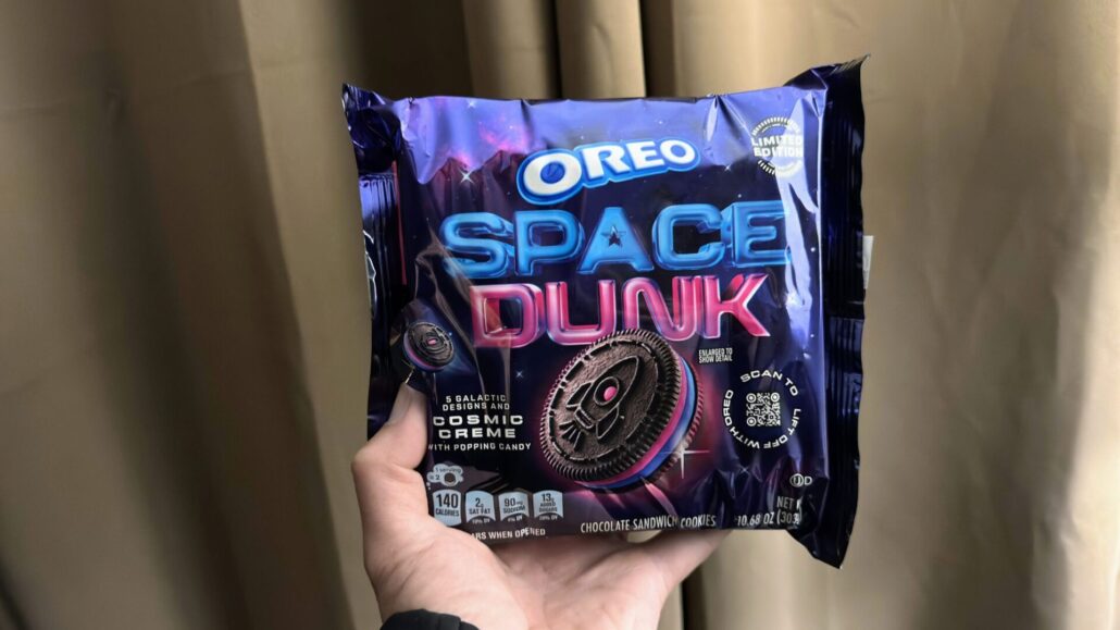 OREO Space Dunk Review: Oh, No, They Didn't! (Oh, Yes, They Did!)